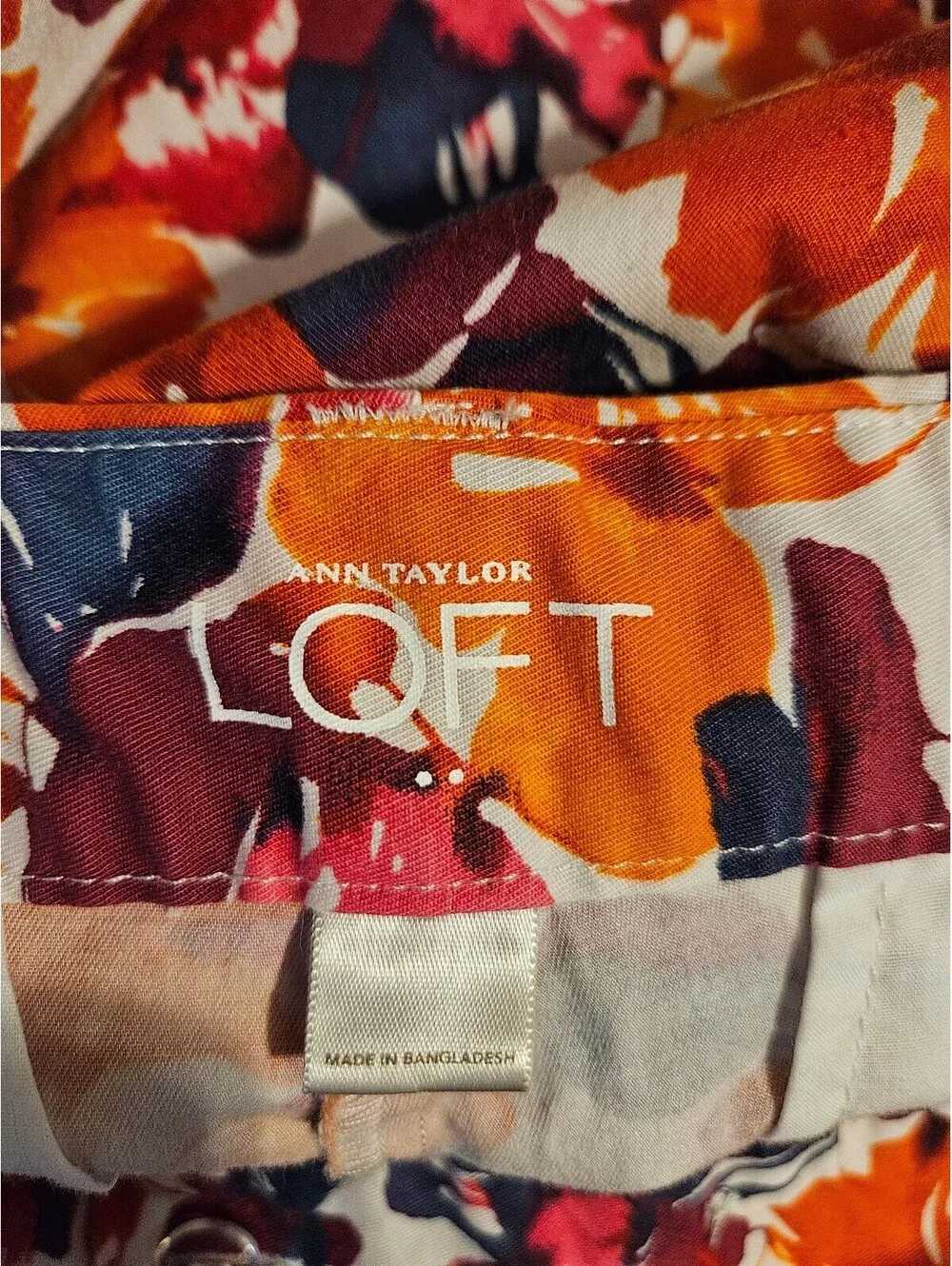 LOFT Capri Pants